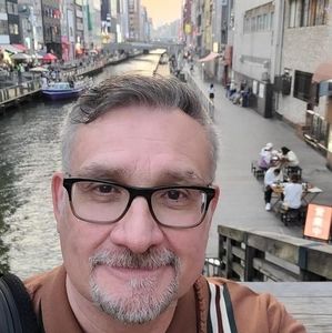 Meet your Posher, Randy